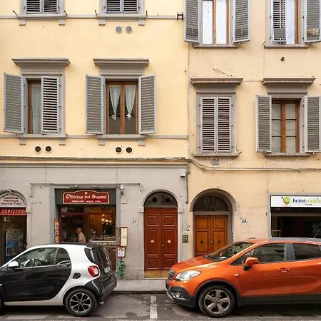 Alfani Apartment